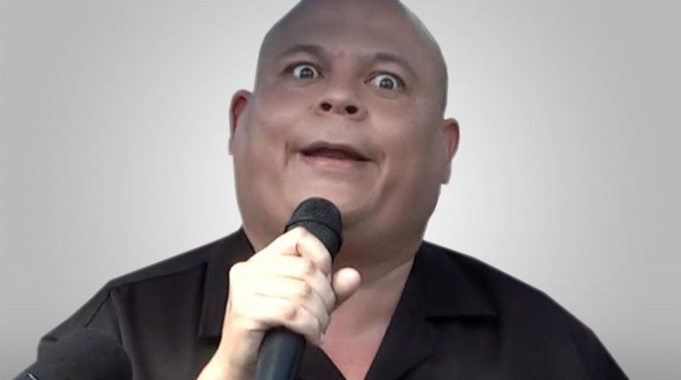 EXCLUSIEF: Peneux over comeback als minister – “Ik accepteer alleen als het ministerie een hersentransplantatie ondergaat”